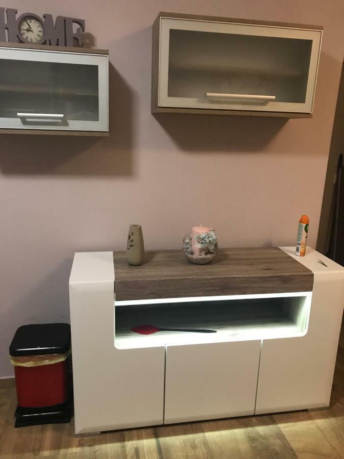 Apartman Petra 2 Vir Eksteriør billede